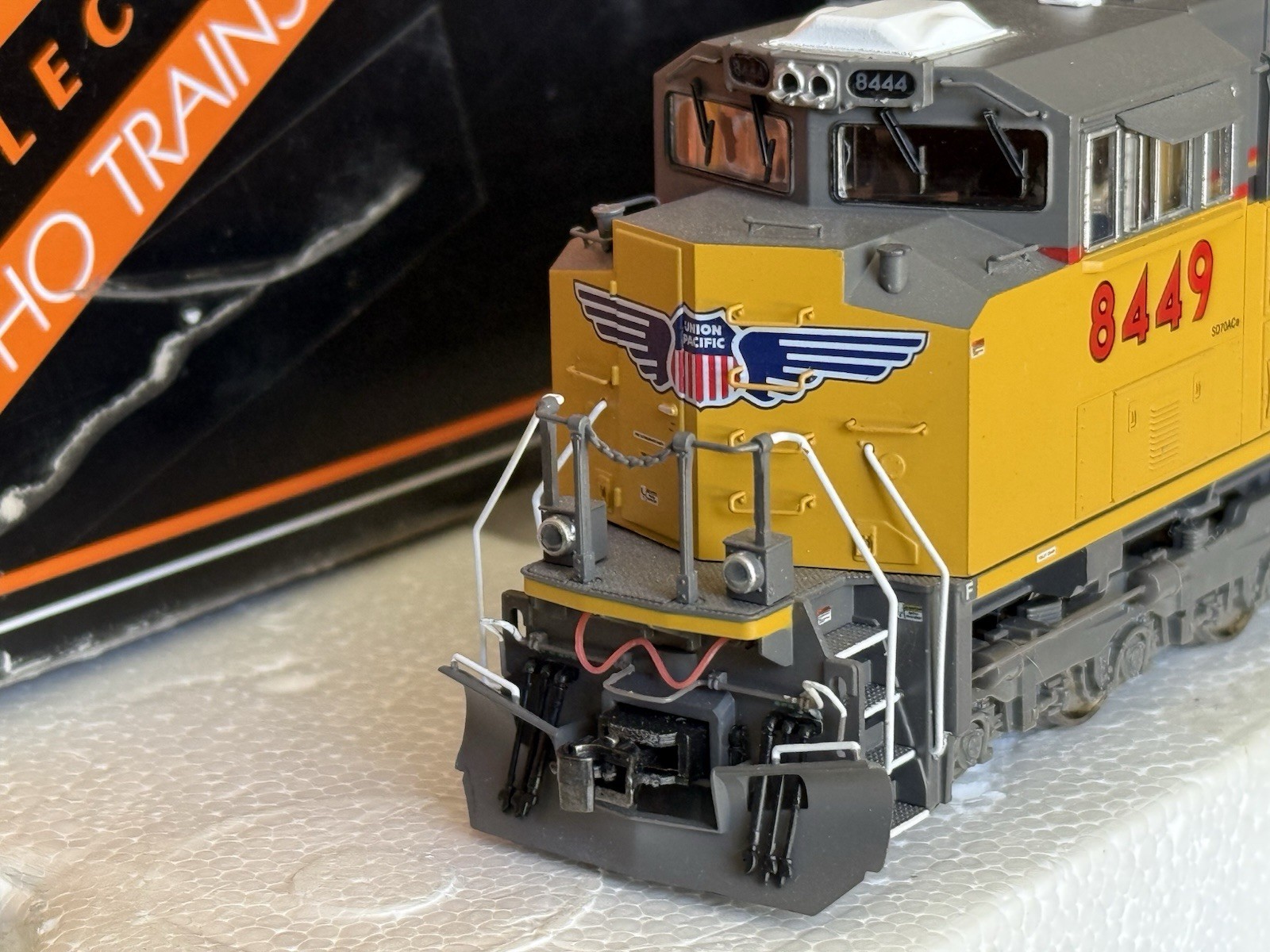 Picture 3 of 5