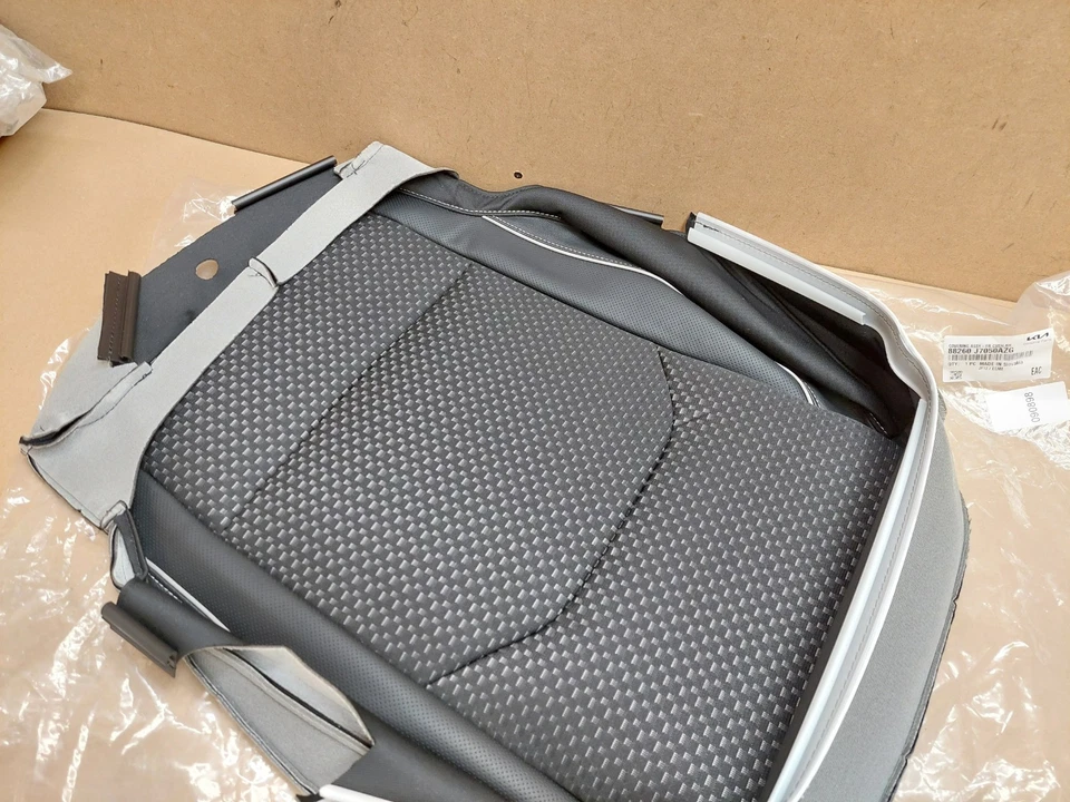 Kia Ceed Front Right Side Seat Cushion Cover 88260J7050AZG 2018-on Genuine NEW - Image 3 of 4