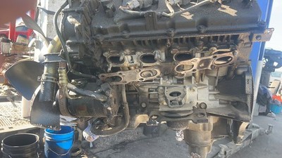 04 05 06 NISSAN ARMADA Engine Assembly 5.6L