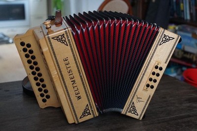 Weltmeister 511  James Keane  C#/D Knopfakkordeon / Button Accordion / Melodeon