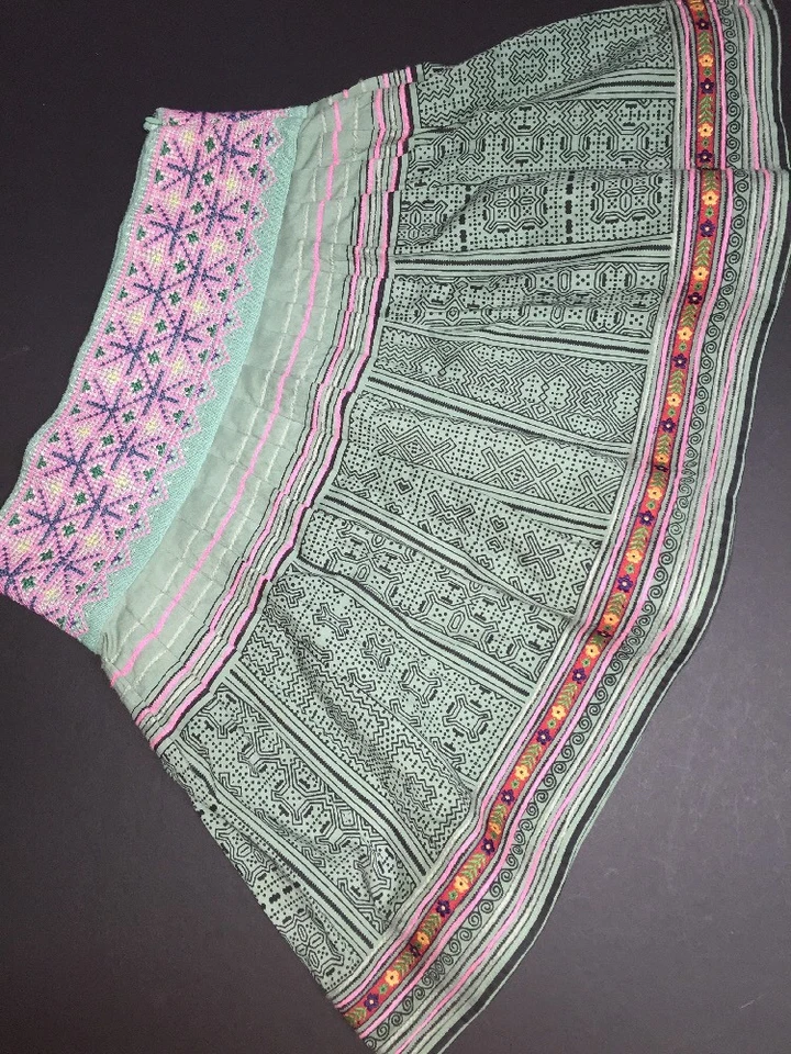 Beyond vintage Green Summer Crossstitch Mini Skirt XS - Image 2 of 4