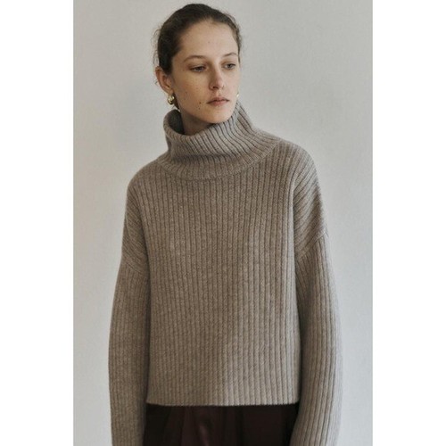 Le Kasha Sweaters | Le Kasha Galway Cashmere Sweater in Light Brown | Color: Brown | Size: One Size | Kabuki_Jake's Closet
