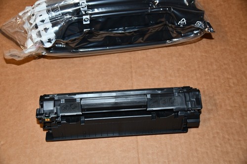 EMPTY/Virgin - OEM HP LaserJet 35A Black Print Toner Cartridge CB435A - Picture 2 of 8
