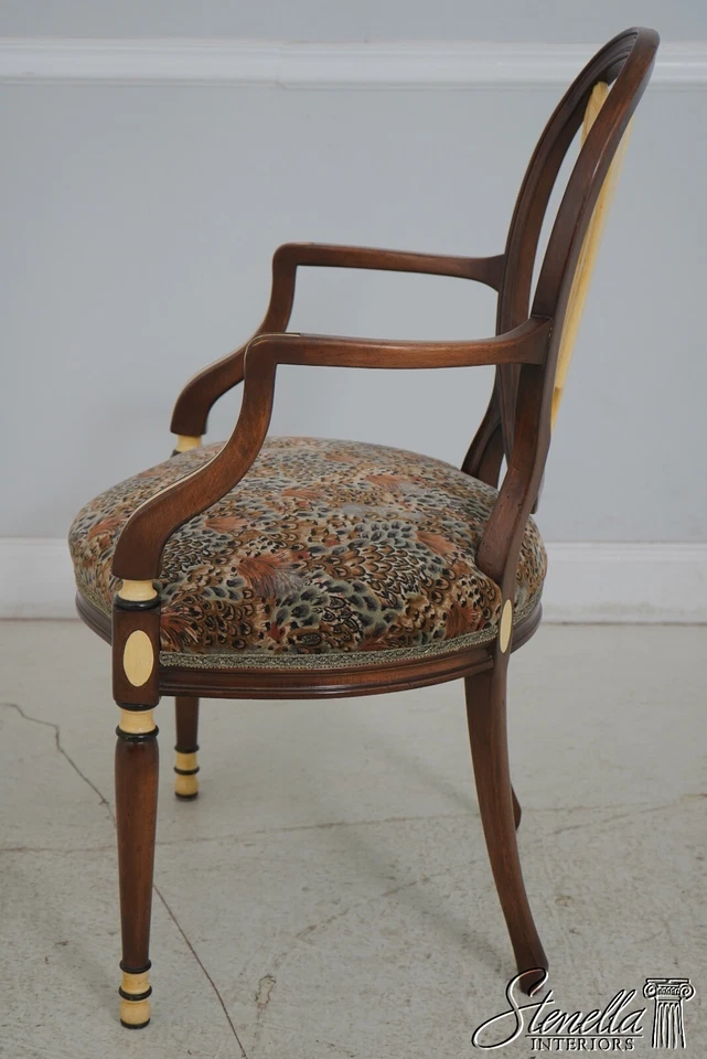 64917EC: Par de sillones abiertos traseros tallados en plumas franceses vintage Foto 3 de 4