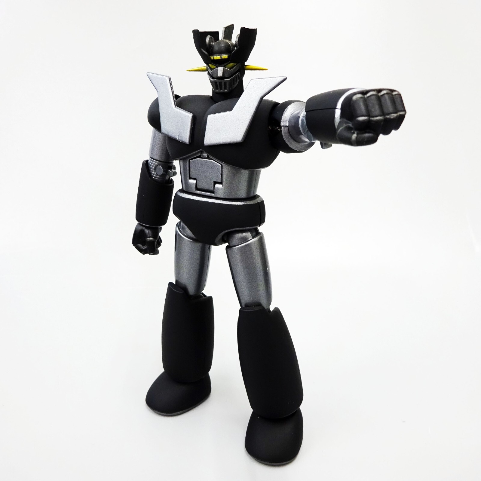 Soul of Chogokin GX-01B Mazinger Z Black Figure Limited