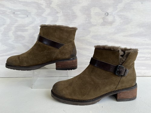 Elie Tahari El-Martini Green Suede Shearling Lined Ankle Boots With Buckle Sz 8 - Picture 6 of 13