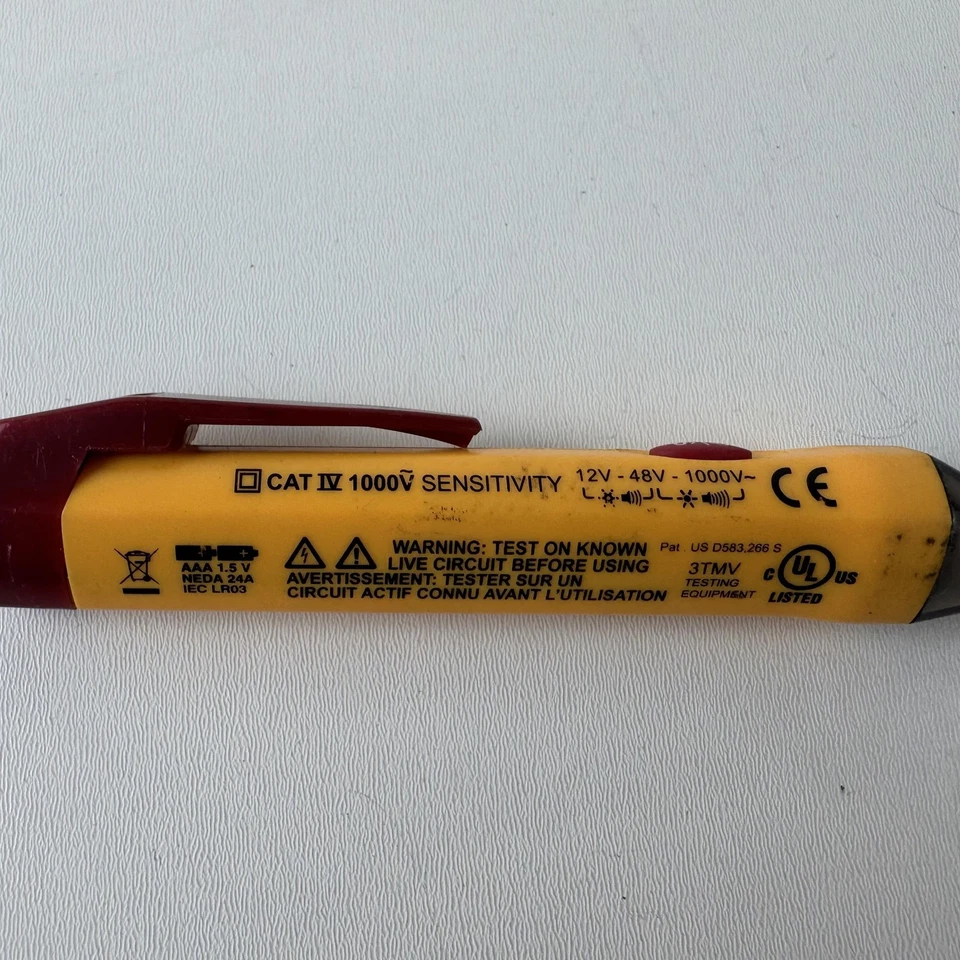 Klein Tools NCVT-2 Probador de Voltaje de Doble Rango Pluma CAT IV 1000V 12-1000V Sensor de CA Foto 3 de 4