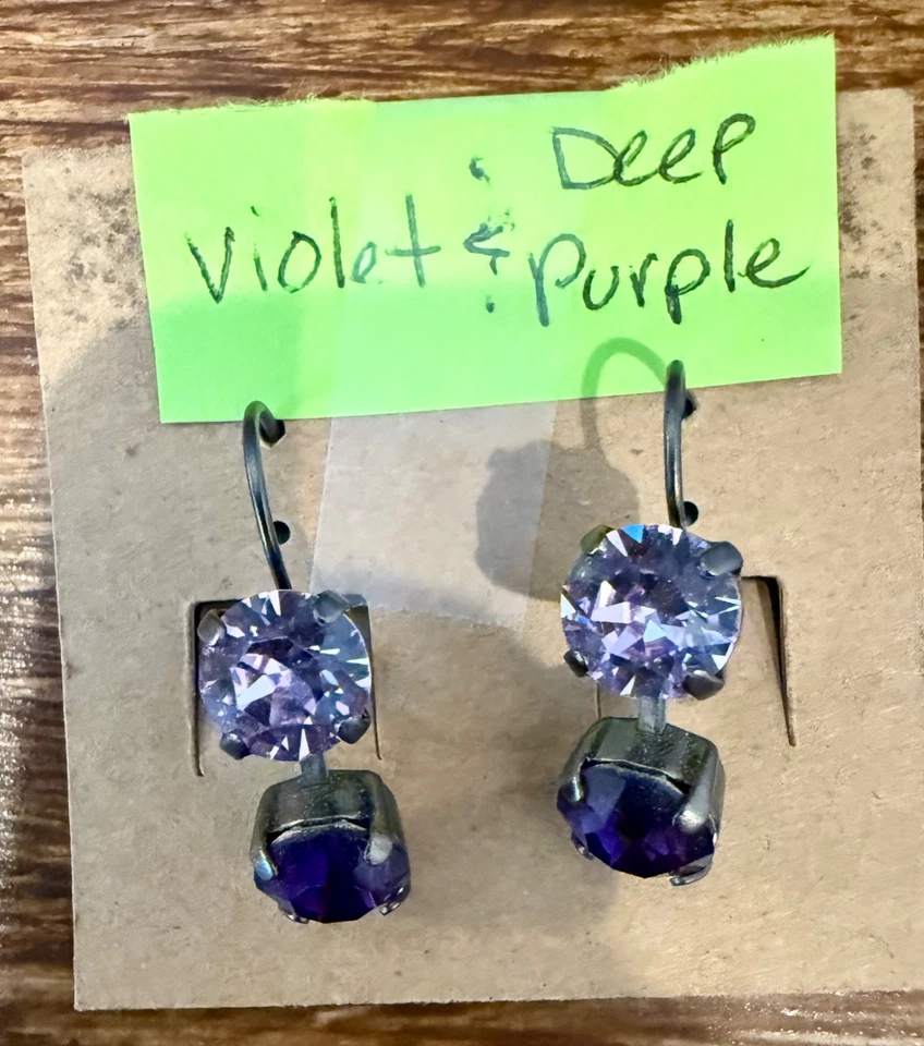 SWAROVSKI CRYSTAL EARRINGS!!! Nickel Free ~ Handmade ~ Great Gift Idea!!! - Image 4 of 4