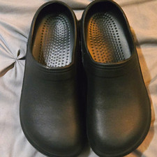 Women's Black Slip-On Comfort Clogs Synthetic Upper Round Toe US 9 EU 40