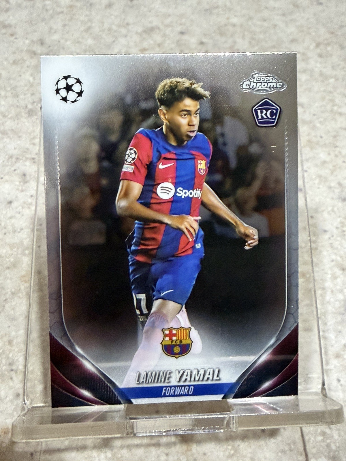 Topps Chrome 2023-24 UEFA Club Competitions Lamine Yamal #64 RC Base