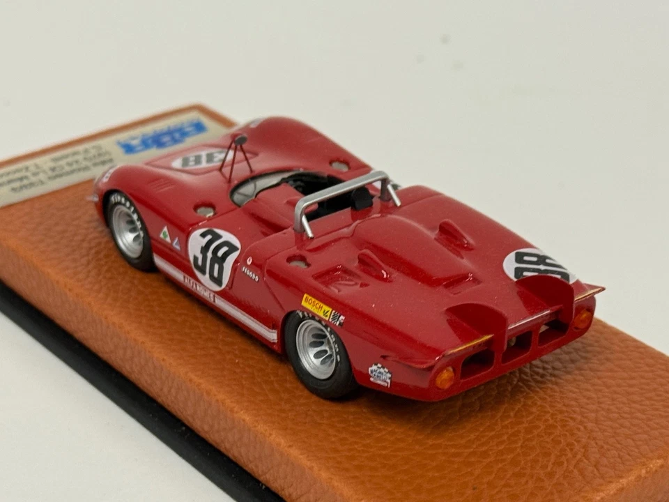 1/43 BBR Alfa Romeo T33/3 de 1970 24 H de Le Mans base de cuero ABG448 Foto 2 de 4
