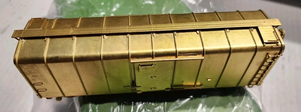 Overland Models HO Scale B&O M-15' Boxcar Brass  - Image 2 of 4
