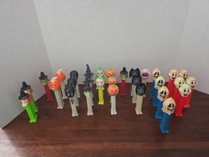 Pez Dispensers Halloween Lot of 30