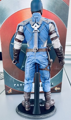 Hot Toys Mms156 Marvel Figure 1/6 Captain América First Avenger - Imagen 6 de 9