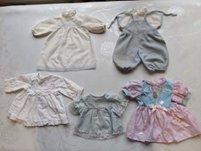 Vêtements de poupées vintage Raynal, Bella ou autre