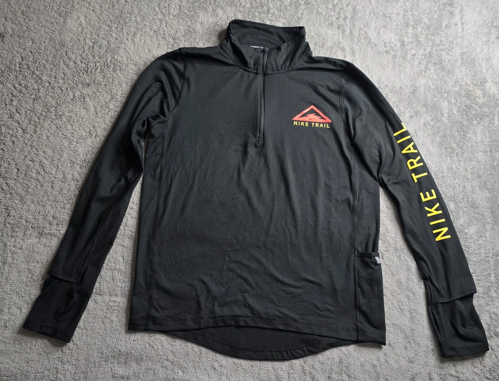NIKE TRAIL ELEMENT RUNNING DRI FIT HALF ZIP Womens Small Black L/S TOP CU8766
Opens in a new window 