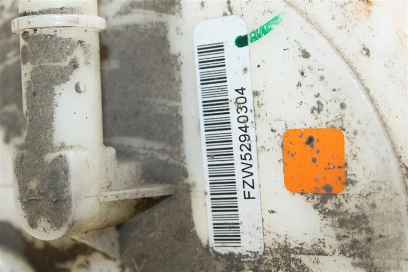 FUEL PUMP Nissan NV 1500 NV2500 NV3500 12 13 14 15 16 1358291 — 第 3/4 张图片