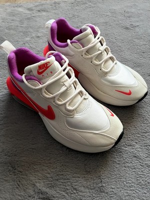 Nike W Air Max Verona CZ6156-100   Damen Sneaker (Gr. 37,5 / US 6,5)