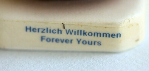 Goebel Hummel Collectors Club "Forever Yours" #793, 1994, Signed, 1st Issue - Picture 8 of 8