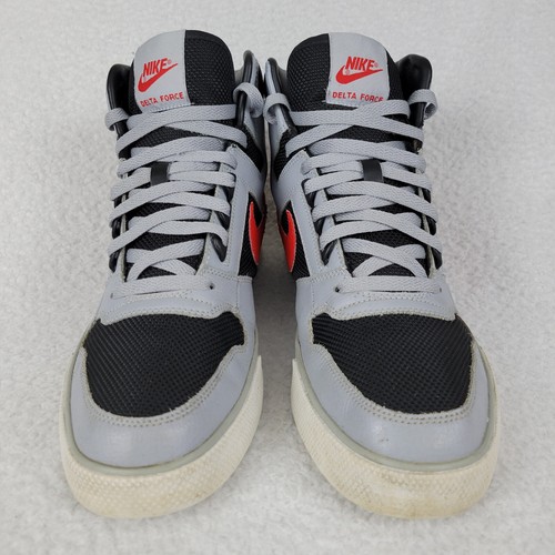 Nike Delta Force Hightop Sneaker Herren US 11 grau schwarz rot 370424-062 **LESEN - Bild 2 von 11