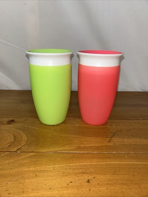 Munchkin Miracle  Lot 2 Cups Spill Proof   Trainer  10 Oz BPA Free Green & Pink