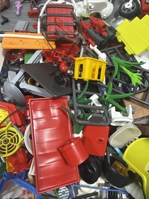 Vintage Playmobil Geobra Figures Mixed Lot VTG 90's Parts Accessories