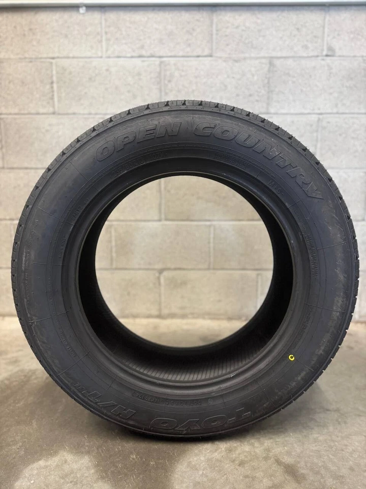 1 NEW 235/60R18 Toyo Open Country Ht Ii 107V (DOT:2124) Tire 235 60 R18 Foto 3 de 4