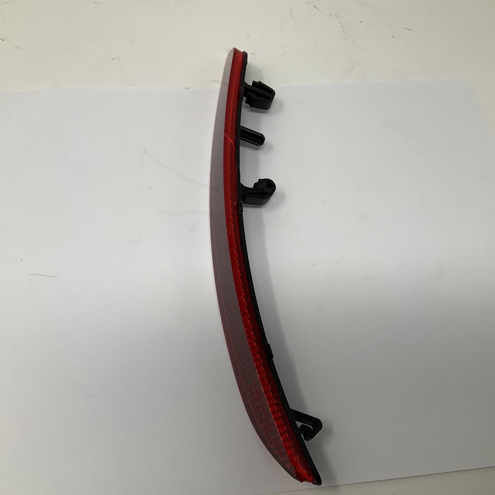 BMW F48 X1 Rear M Right Hand Side Bumper Red Reflector 7850998 OEM 