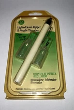 Coats Lighted Seam Ripper & Needle Threader N.499