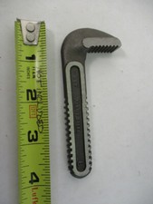 New RIDGID Pipe Wrench Replacement Hook Jaw for a 8" Wrench, 1/8" - 1", NOS