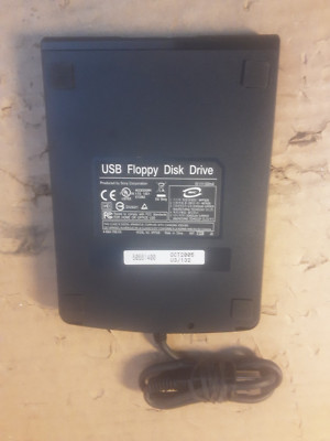 1,44 MB USB-DISKETTENLAUFWERK MPF82E-U1 3,5'' KABELGEBUNDEN EXTERN TRAGBAR ORIGINAL