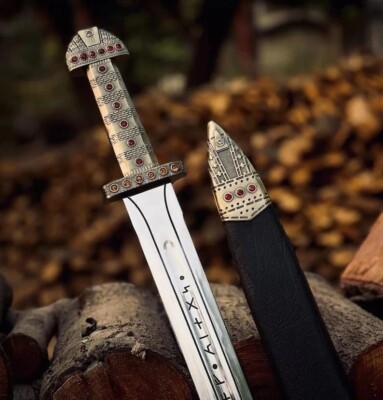 Viking Sword of Kings | Horik, Ragnar And Bjorn Viking Sword With Scabberd