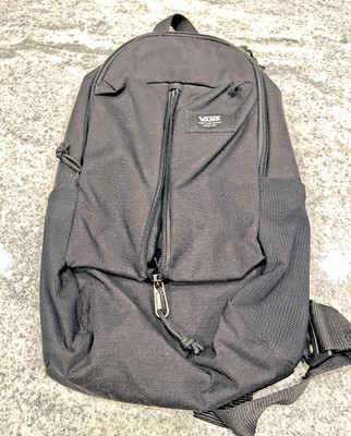 Vans Off The Wall Sling Backpack Black Crossbody Shoulder Bag Excellent Conditio
