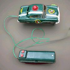Marx INT'L AGENT REMOTE CNTL Toy Car WORKING