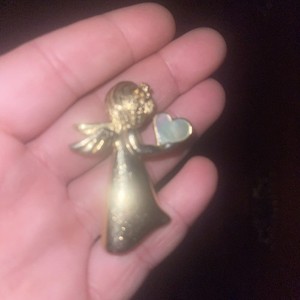 Vintage Brooch Pin (Angel w/MotherOfPearl)