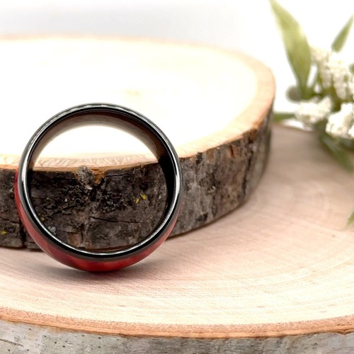 8mm Red Tungsten Ring Unisex Fire Red Resin Inlay Scratch-Resistant Wedding Band - Picture 3 of 4