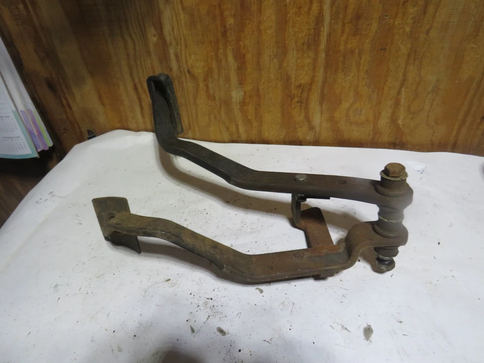 68 Oldsmobile Cutlass 442 Conjunto Pedal Freno Embrague Foto 2 de 4