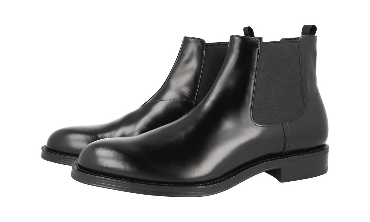 Prada VTG Y2K Men’s US 11.5 UK 10.5 Black Ankle Chelsea Leather Pull On Boots Prada Prada Chelsea Boots Gray Leather 10.5 Black Rubber Y2K  main image 2