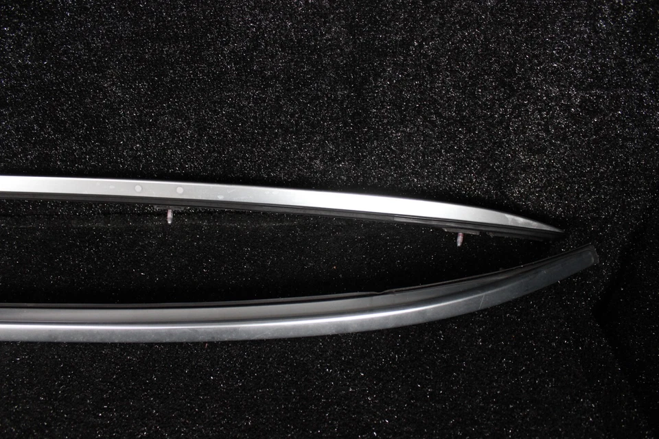 INFINITI QX50  Roof Rack Luggage Carrier Rail Set Chrome RH LH  20  273820-5NA0A - Image 4 of 4