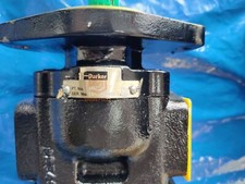 JCB - Genuine Parker Hydraulic  Pump 36/29 CC/REV Spline (Part NO. 332/F9030)