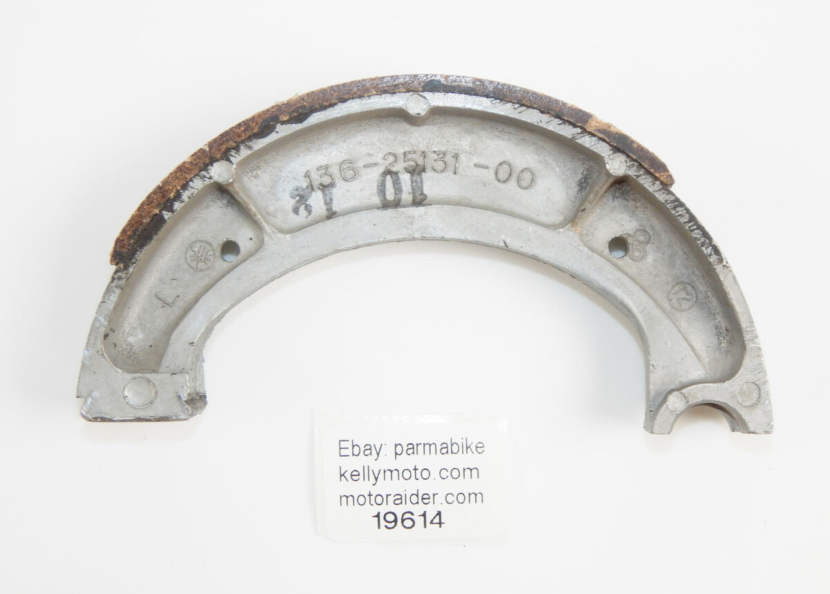 OEM YAMAHA XT500 DT1 RT1 IT490 IT465 IT250 BRAKE SHOE 136 OEM YAMAHA XT500 DT1 RT1 IT490 IT465 IT250 BRAKE SHOE 136