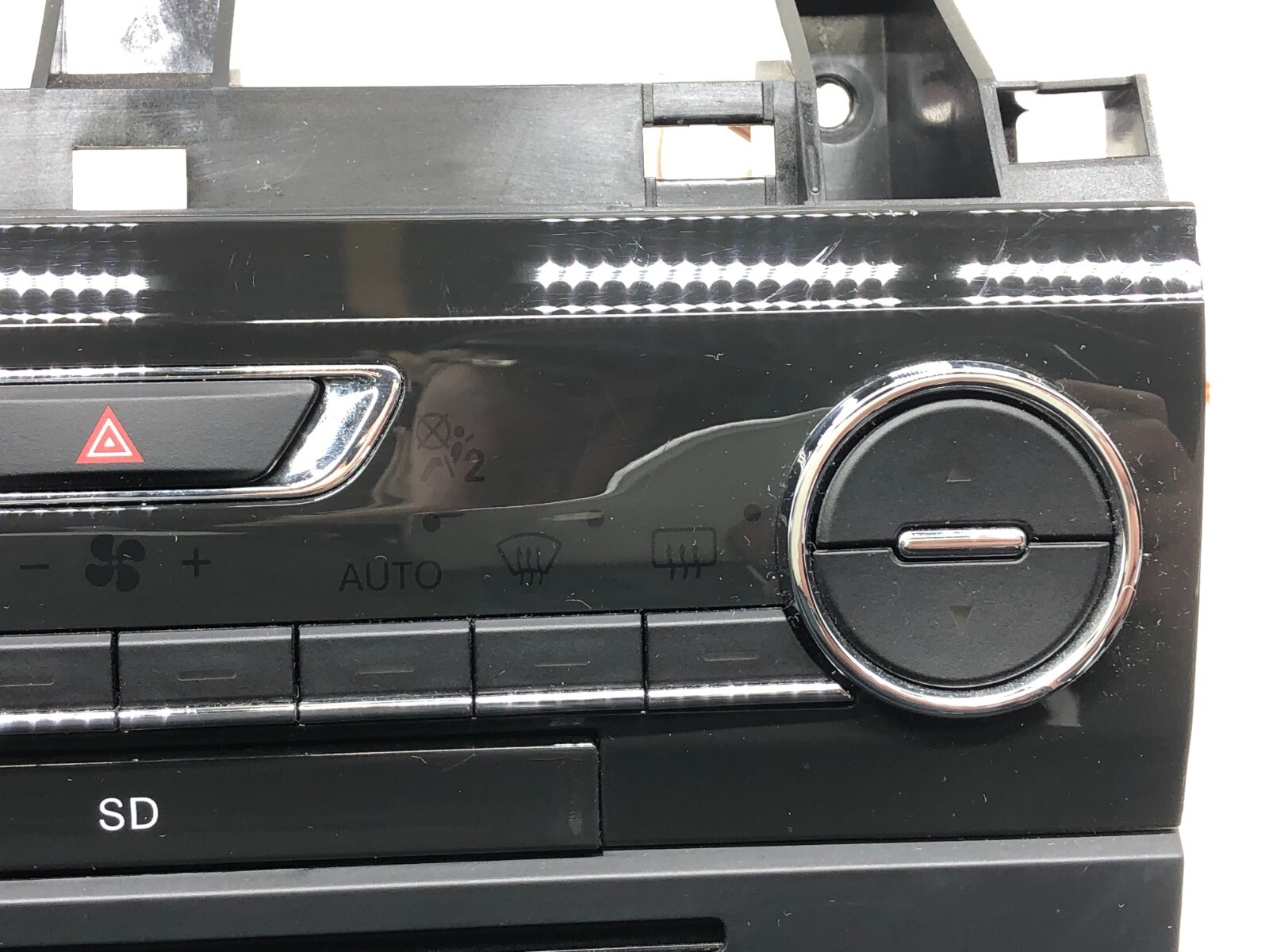 2014-2019 MASERATI GHIBLI SQ4 RADIO HEAD UNIT RECEIVER OEM.