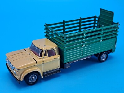 CORGI TOYS BEAST CARRIER ミニカー　ヴィンテージ Corgi 58, Beast Carrier - Free Price Guide & Review