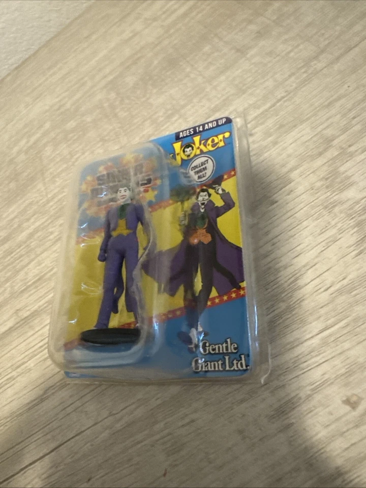 DC Comics Super Powers Micro Action Figure The Joker Gentle Giant Ltd. Villain - Image 2 of 4