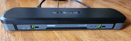 Shure PG88 Dual Wireless Microphone Receiver M7