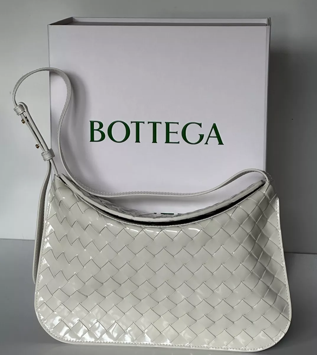 Bottega Veneta Intrecciato leather shoulder bag - White