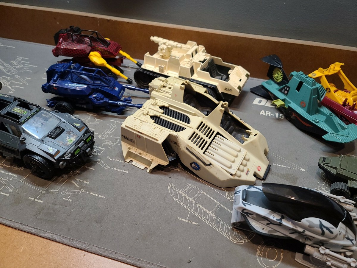 Vintage GI JOE vehicle lot 80s 2000S, WOLF, SNOW CAT, BOAT