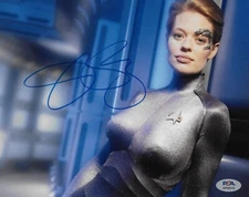JERI RYAN Signed Autographed 8x10 Photo PSA/DNA COA Star Trek Sexy HOT!