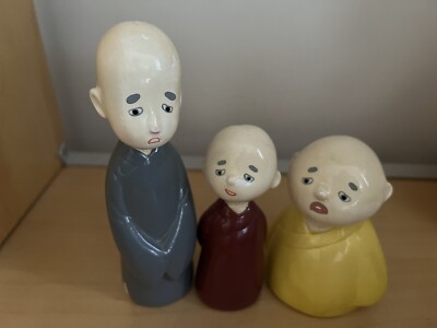 1 set of Three Monks Porcelain