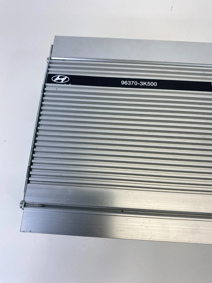 Amplificador de audio radio Hyundai Sonata 2009 2010 AMP JBL 96370-3K500 OEM Foto 3 de 4
